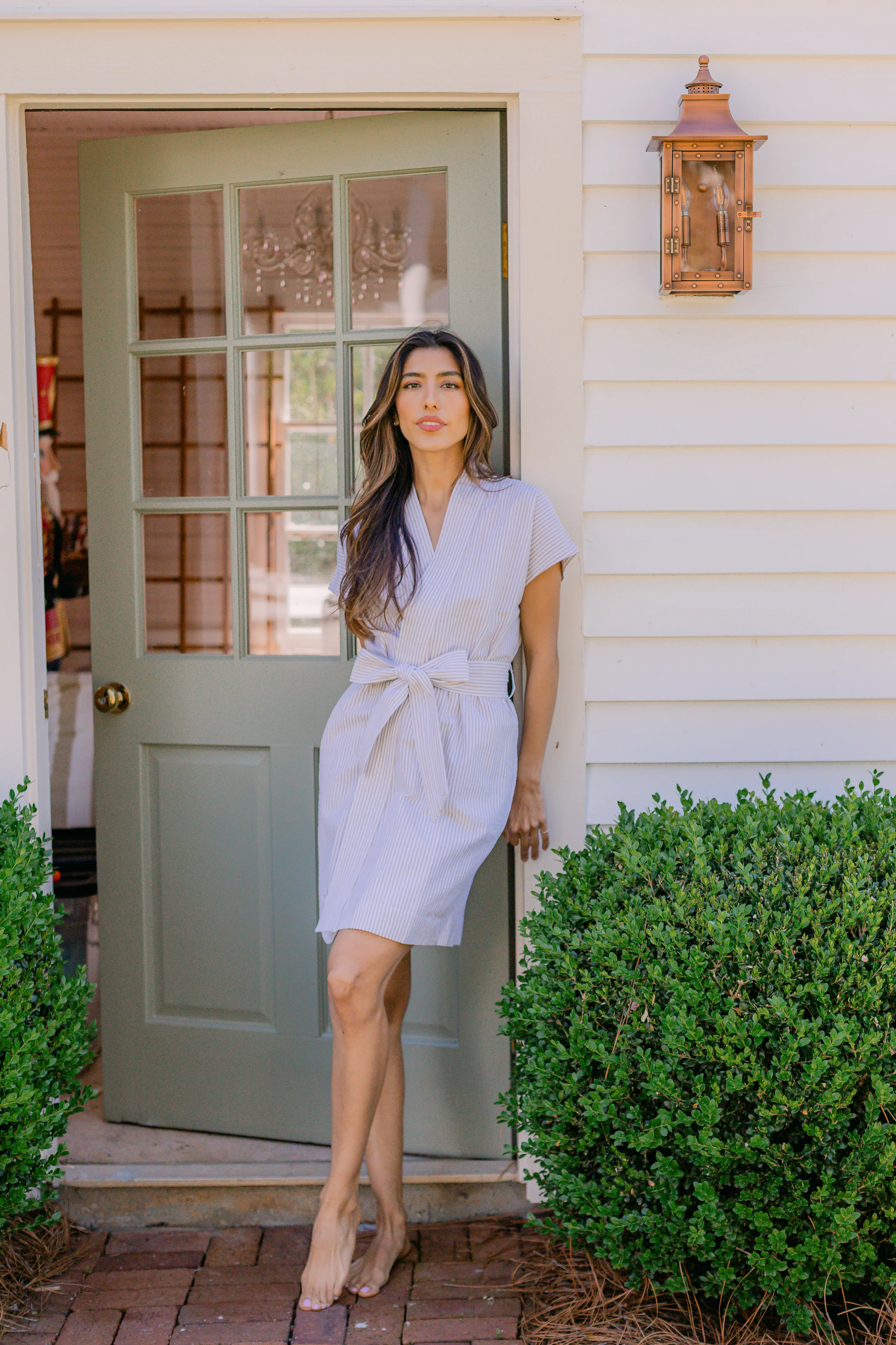 SEERSUCKER SHORT ROBE - Image 13